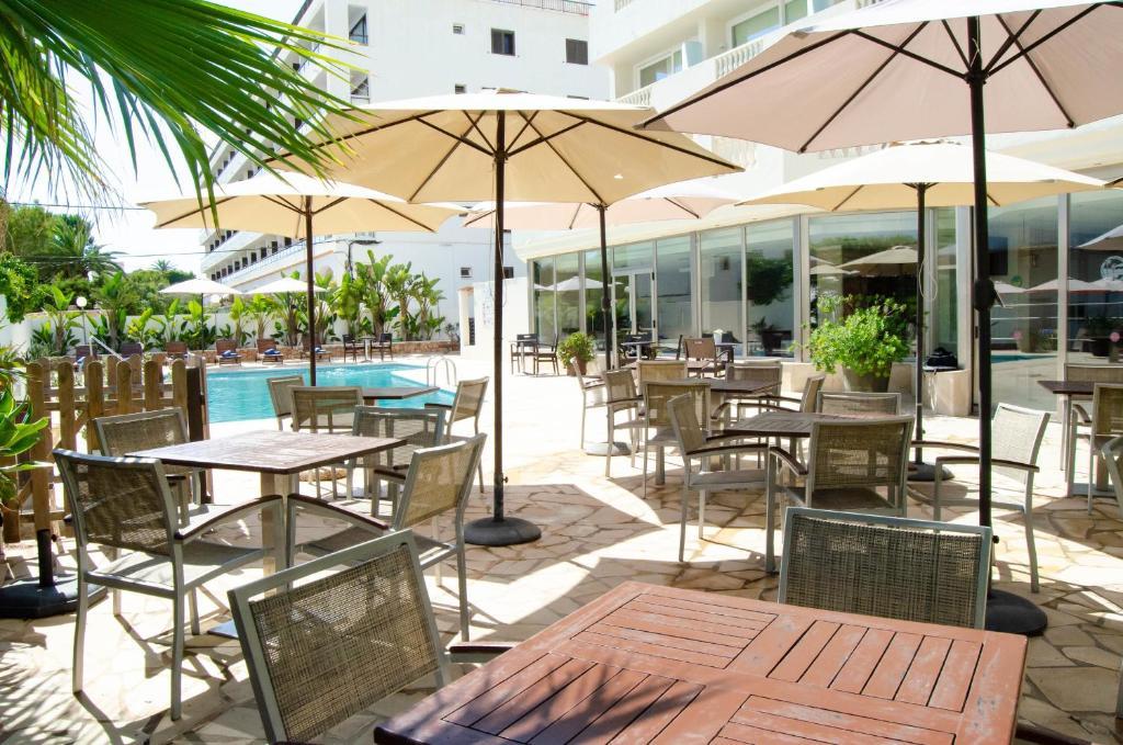 איביזה העיר Fergus Paraiso Beach - Adults Only מראה חיצוני תמונה